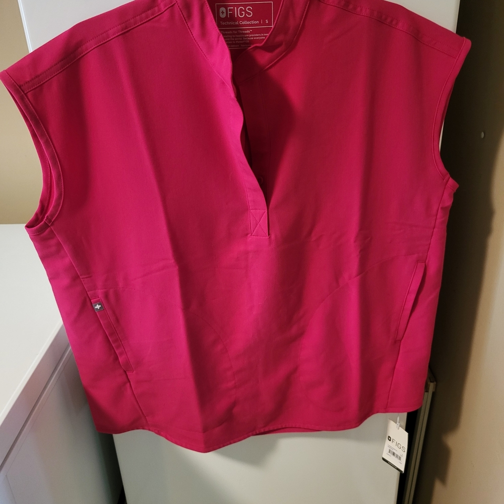 FIGS Women's Pink Top